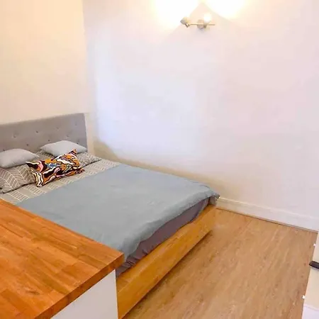 Cozy Studio@place Des Vosges Apartament *