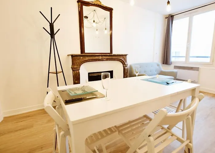 Cozy Studio@place Des Vosges Paryż
